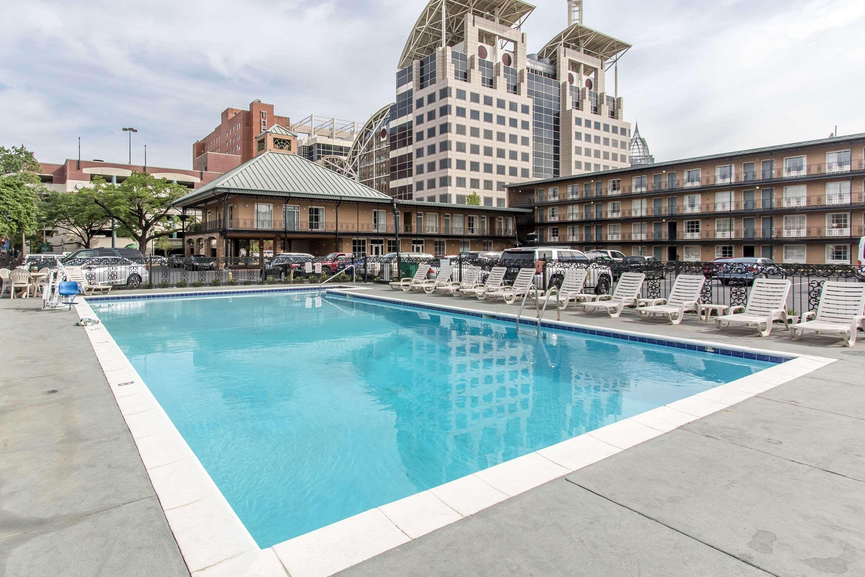 Quality Inn Downtown Historic District Mobile Exterior foto